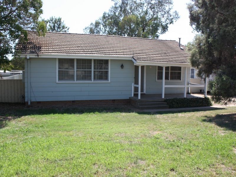 11 Sepik Road, Ashmont NSW 2650