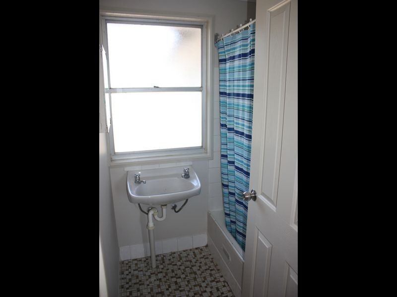 56 Connorton Avenue, Ashmont NSW 2650