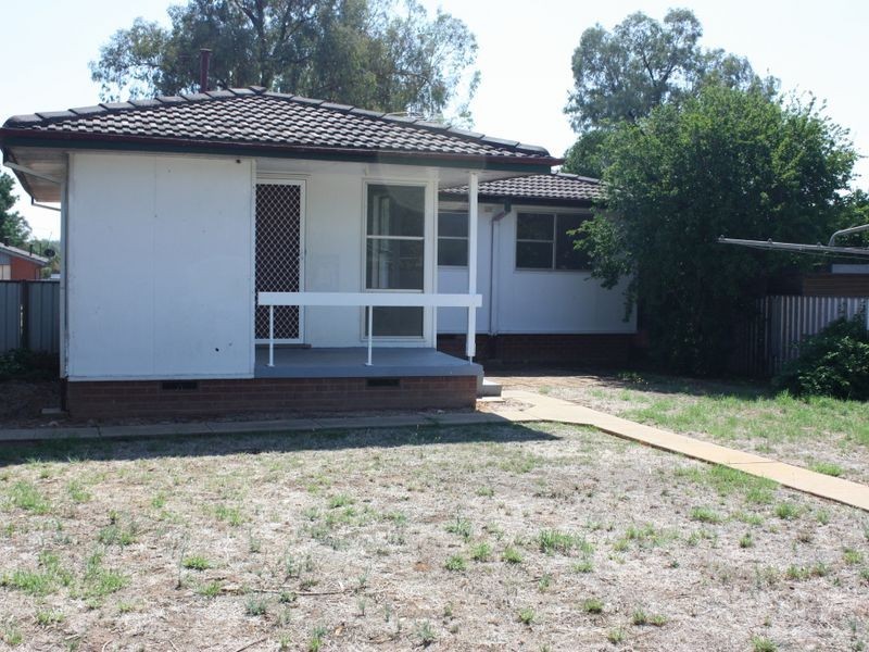 56 Connorton Avenue, Ashmont NSW 2650