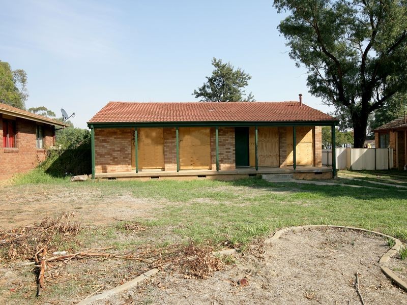 24 Marshall Street, Ashmont NSW 2650