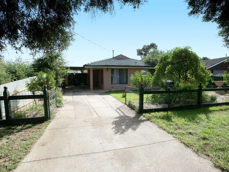 14 Mason Street, Wagga Wagga NSW 2650