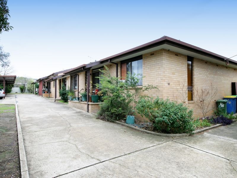 1/18 Edney Street, Kooringal NSW 2650