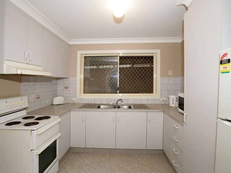 120 Raye Street, Tolland NSW 2650