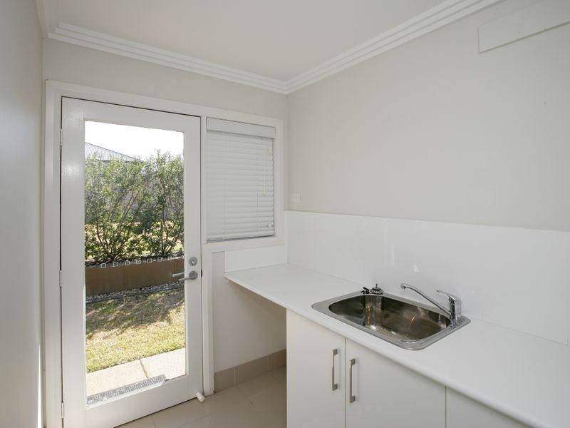 26 Mirrul Street, Glenfield Park NSW 2650