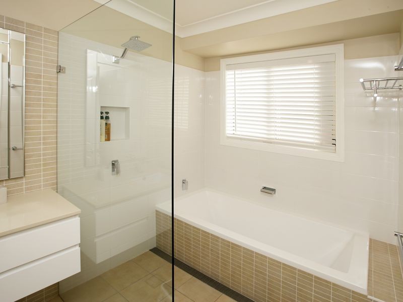 48 Kimberley Drive, Tatton NSW 2650