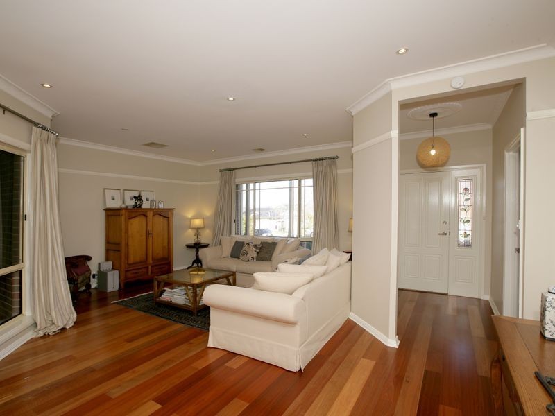 48 Kimberley Drive, Tatton NSW 2650