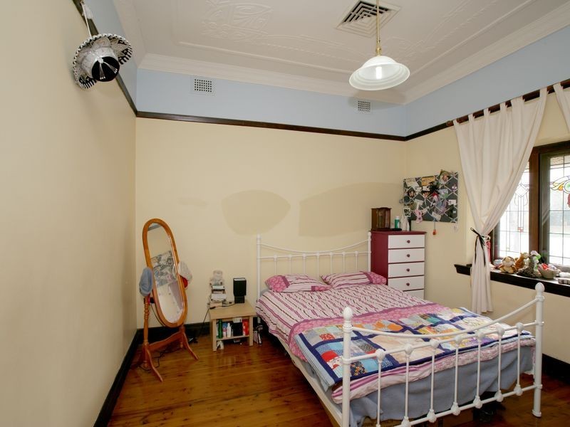 196 Edward Street, Wagga Wagga NSW 2650