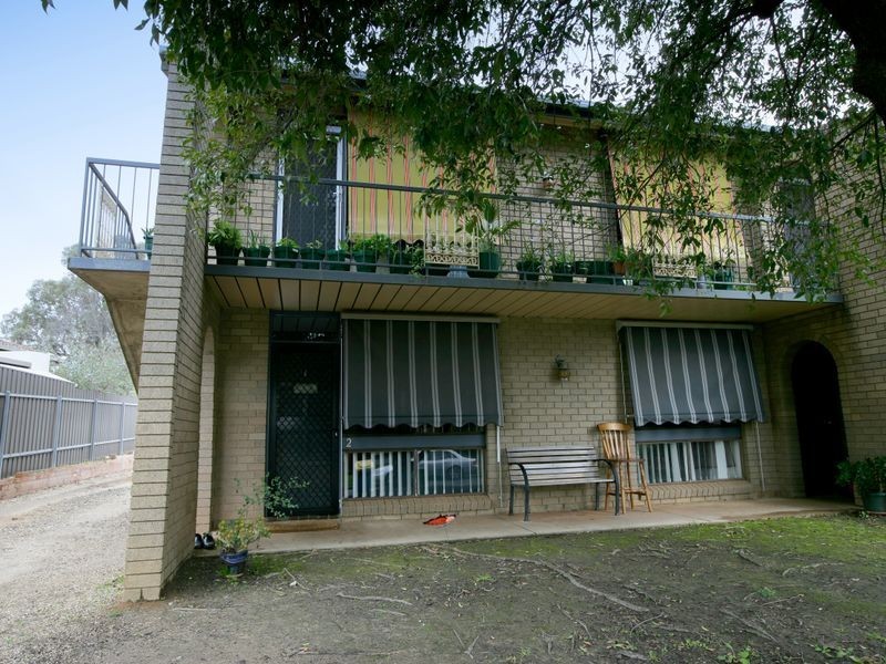 2/9 Nordlingen Drive, Tolland NSW 2650