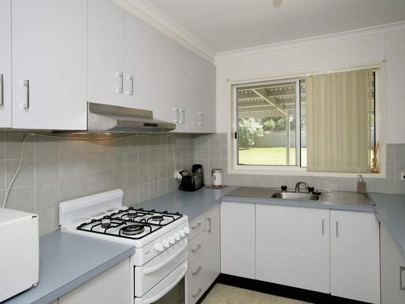 79 Pugsley Avenue, Estella NSW 2650