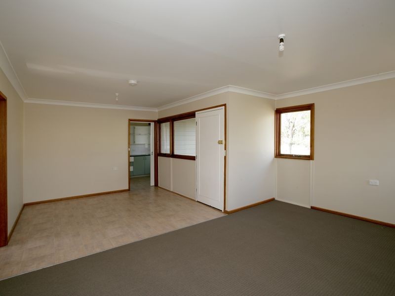 41 Ziegler Avenue, Kooringal NSW 2650