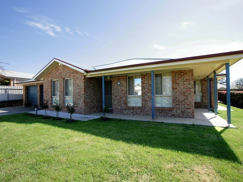 9 Grampian Place, Tatton NSW 2650