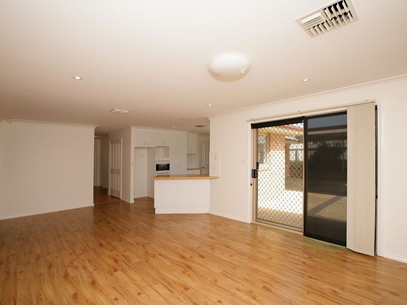 9 Grampian Place, Tatton NSW 2650