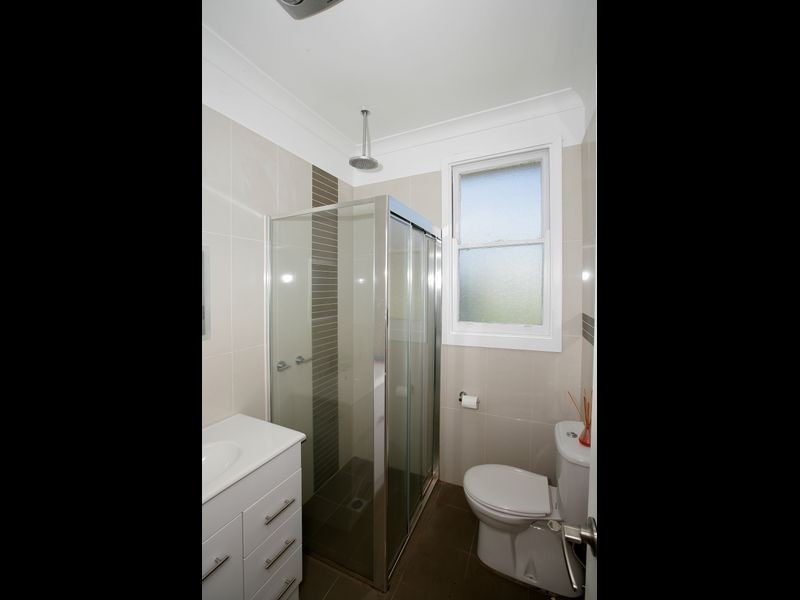 23 Phillip Avenue, Mount Austin NSW 2650