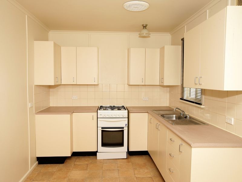 9 Sepik Road, Ashmont NSW 2650