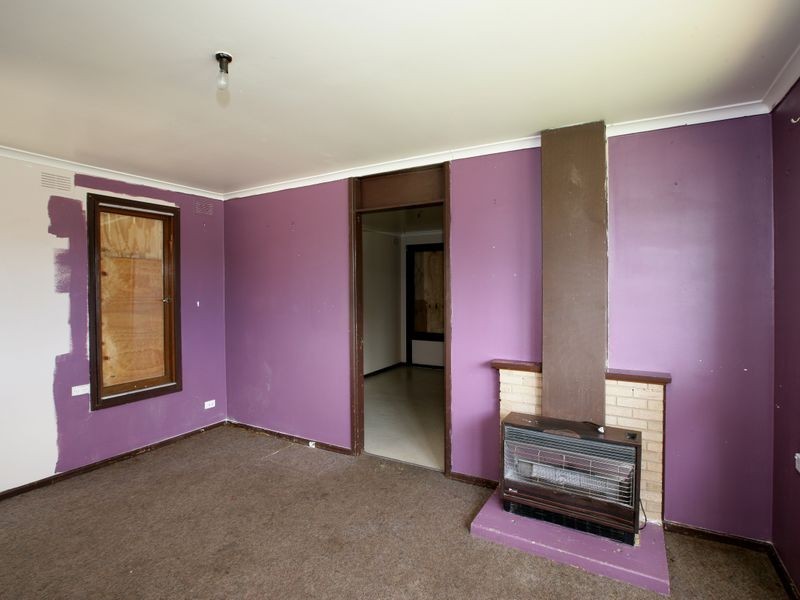 4 Blakemore Street, Ashmont NSW 2650