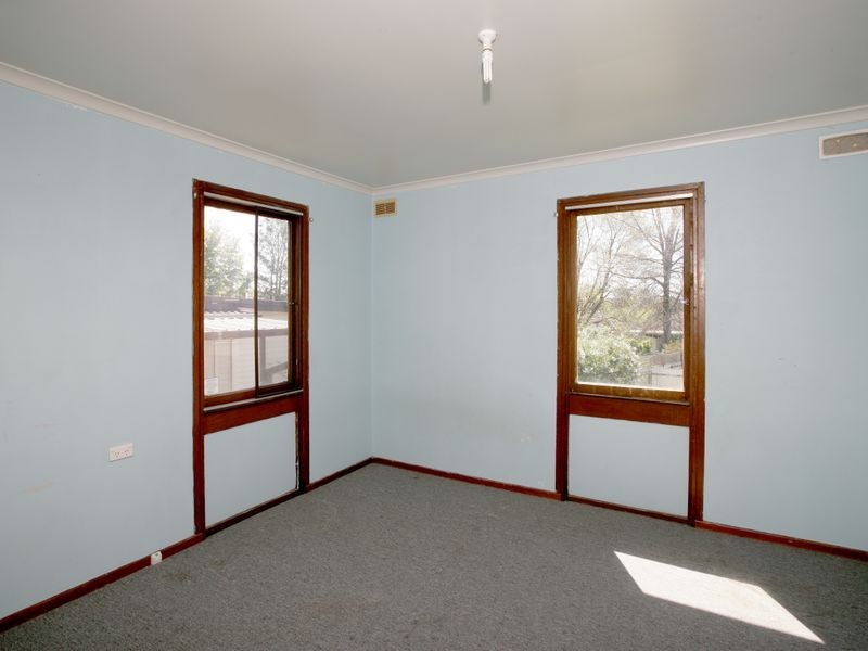 1 Connorton Avenue, Ashmont NSW 2650