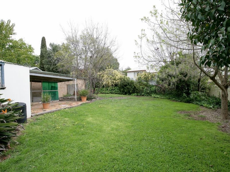 106a Macleay Street, Turvey Park NSW 2650