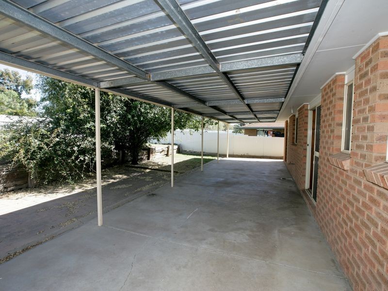 24 Wiradjuri Crescent, Wagga Wagga NSW 2650