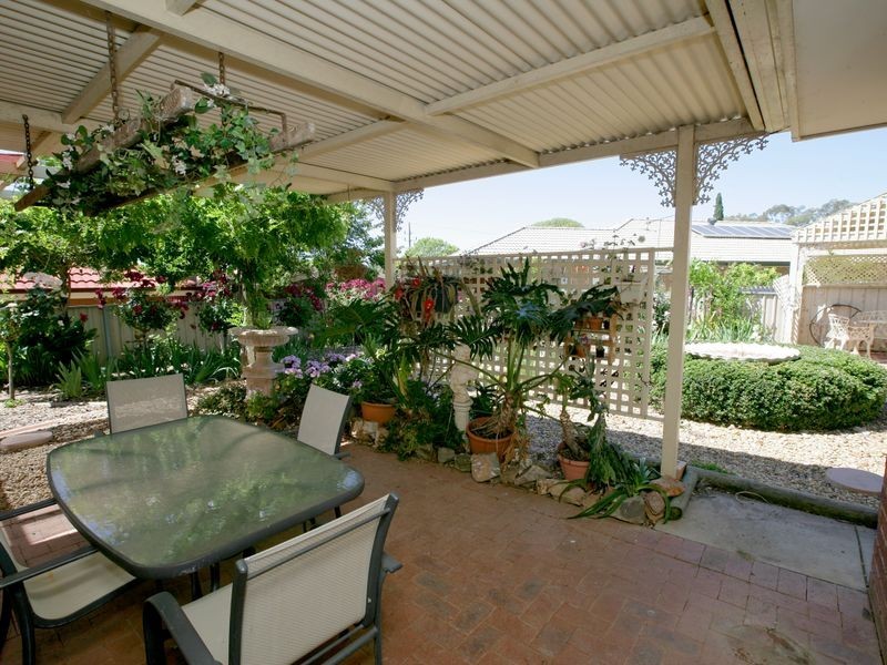 34 Simkin Crescent, Kooringal NSW 2650