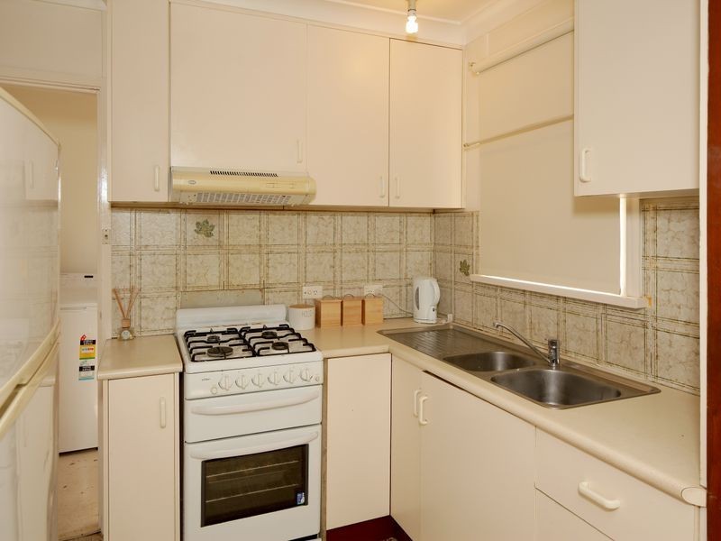 127 Bourke Street, Mount Austin NSW 2650