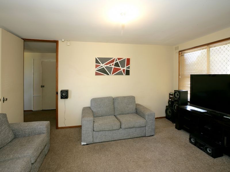 33 Callaghan Street, Ashmont NSW 2650