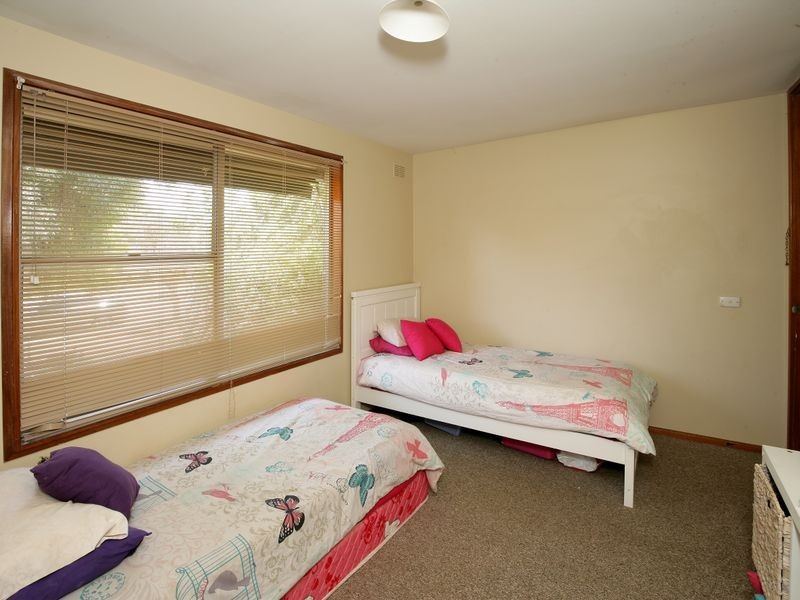 33 Callaghan Street, Ashmont NSW 2650