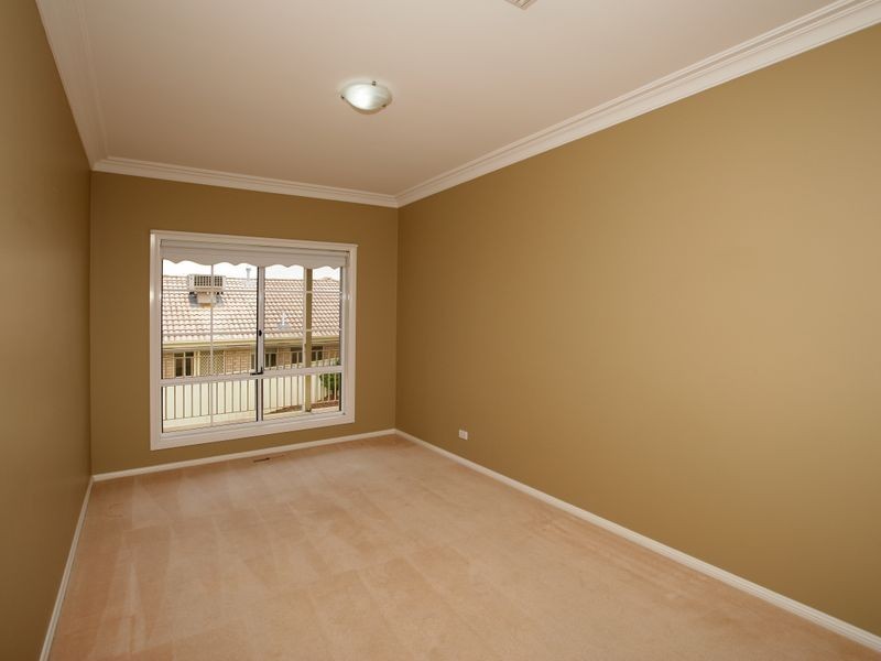 14 Hudson Drive, Lloyd NSW 2650