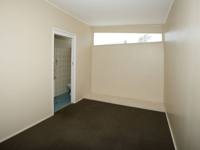 4 Alexander Street, Ashmont NSW 2650