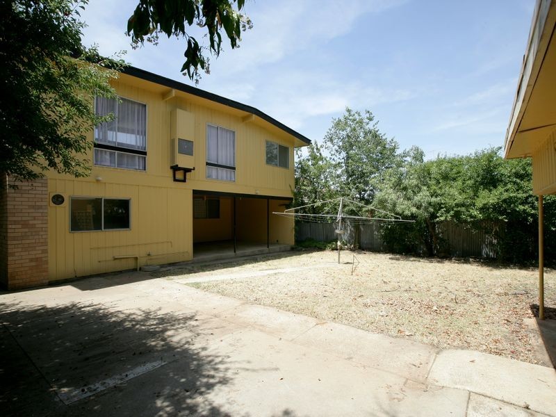 4 Alexander Street, Ashmont NSW 2650