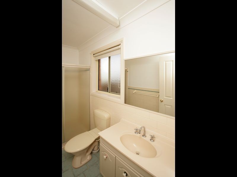 11 Fitzroy Street, Tatton NSW 2650