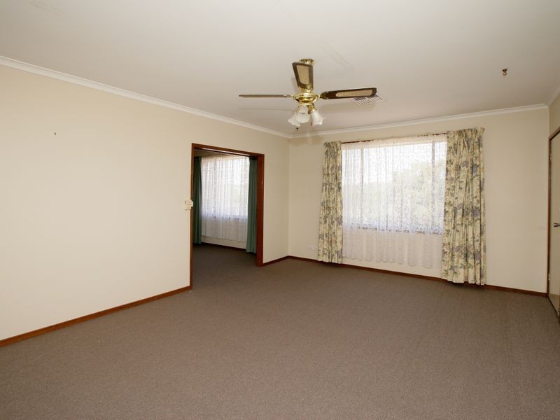 27-29 Gresham Street, Tarcutta NSW 2652