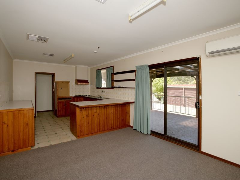 27-29 Gresham Street, Tarcutta NSW 2652