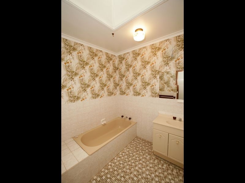27-29 Gresham Street, Tarcutta NSW 2652