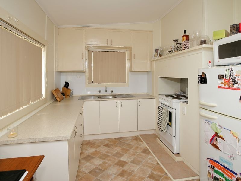 13 Henry Street, North Wagga Wagga NSW 2650