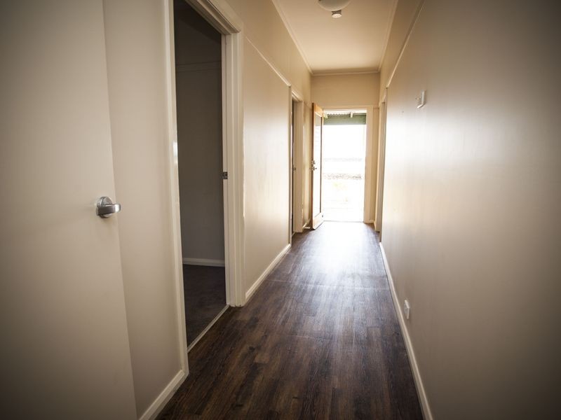 64 East Street, North Wagga Wagga NSW 2650