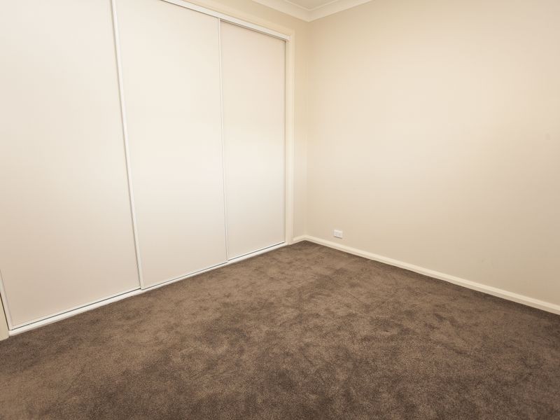 64 East Street, North Wagga Wagga NSW 2650