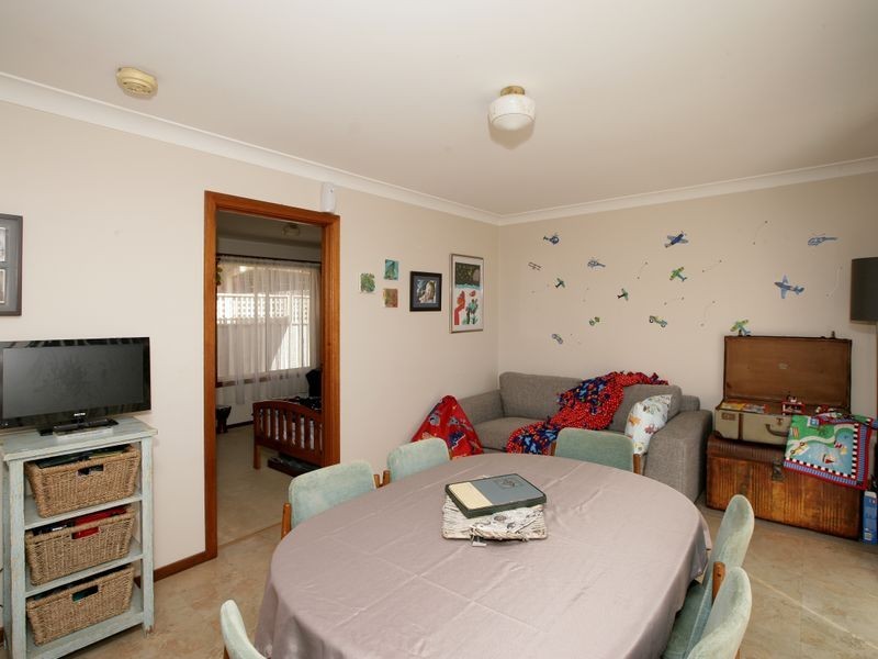 12 Nardoo Street, Glenfield Park NSW 2650