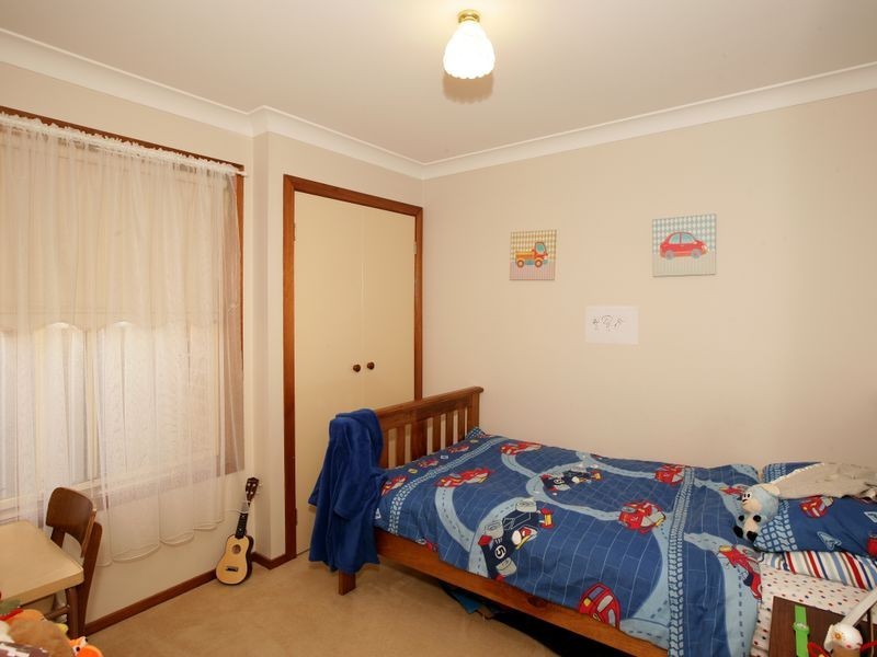 12 Nardoo Street, Glenfield Park NSW 2650