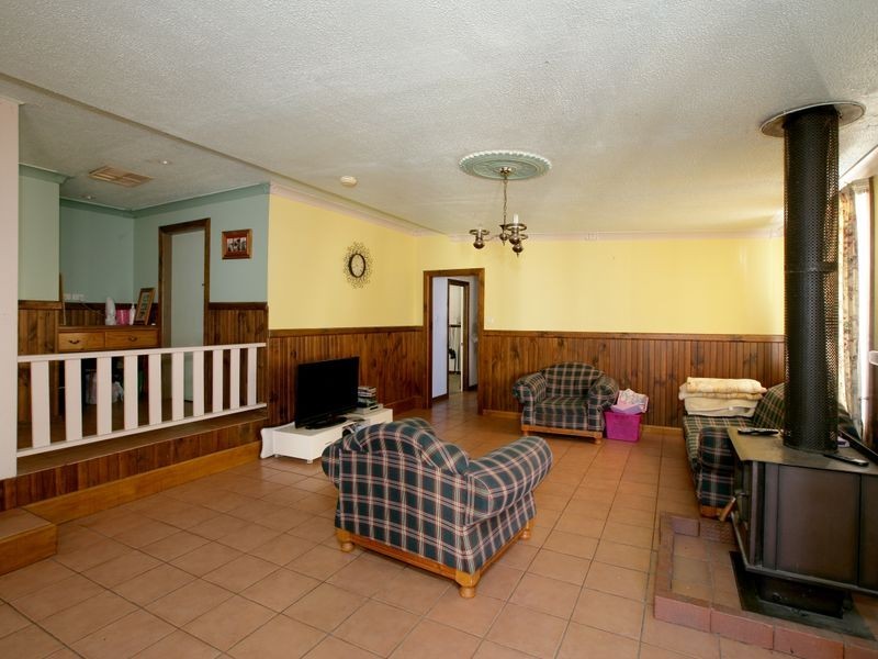 87 Waterview Street, Ganmain NSW 2702