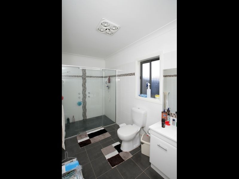 10 Adjin Street, Mount Austin NSW 2650