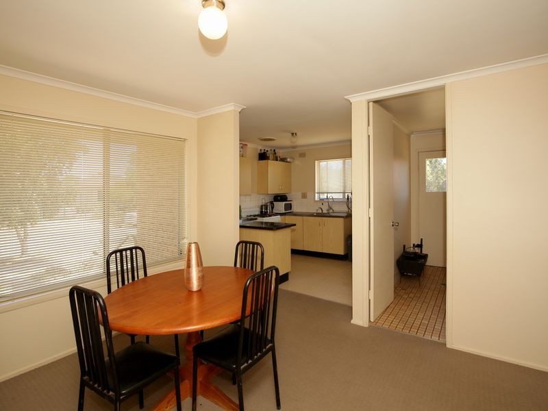 134 Raye Street, Tolland NSW 2650