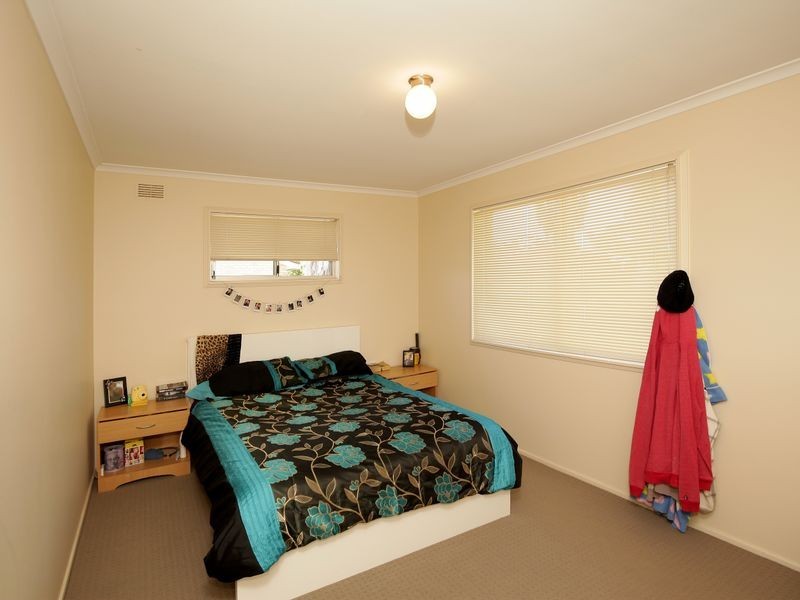 134 Raye Street, Tolland NSW 2650