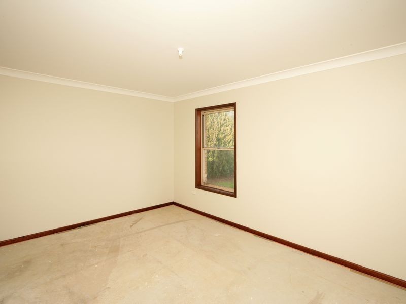 24 Dunrobin Street, Coolamon NSW 2701