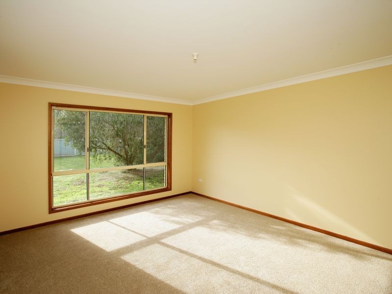 26 Dunrobin Street, Coolamon NSW 2701