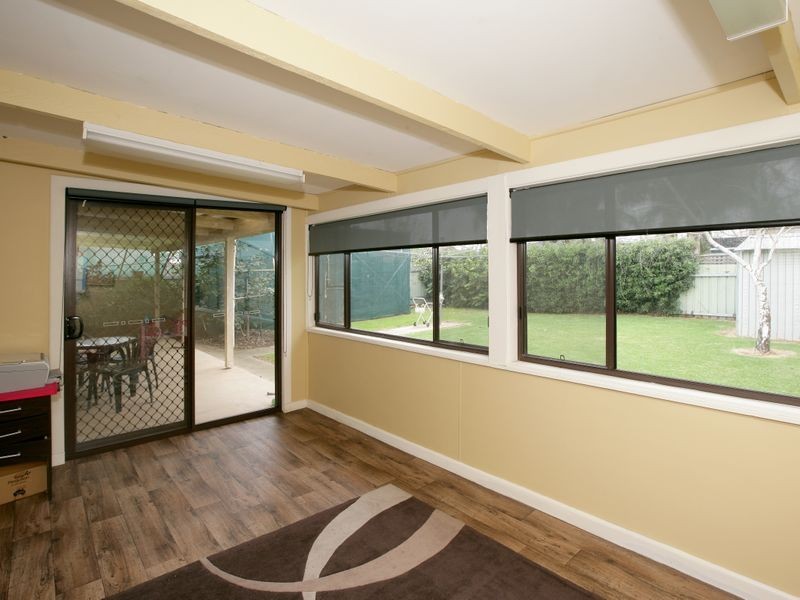 32 Jasmin Crescent, Lake Albert NSW 2650