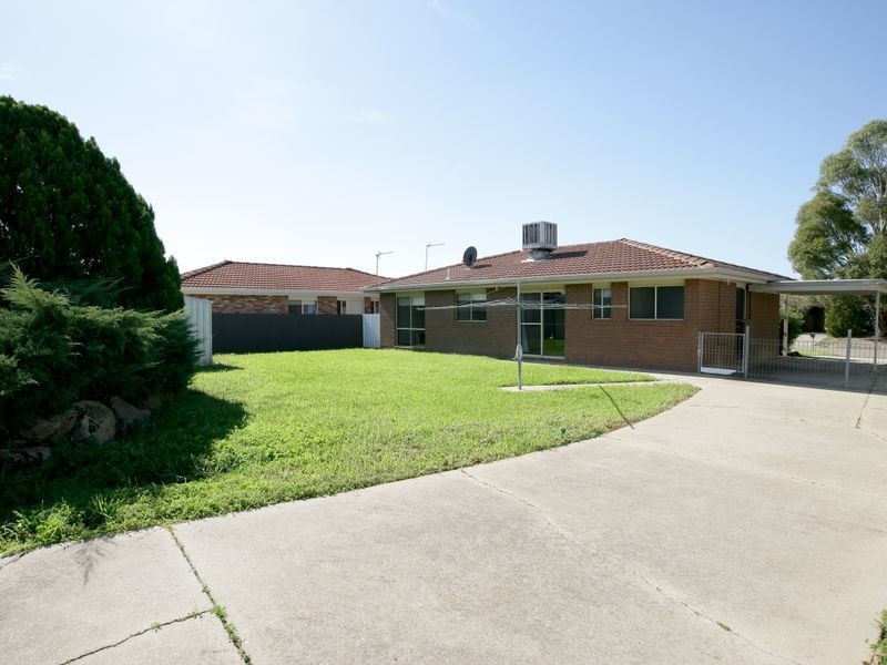 18 Wiradjuri Crescent, Wagga Wagga NSW 2650
