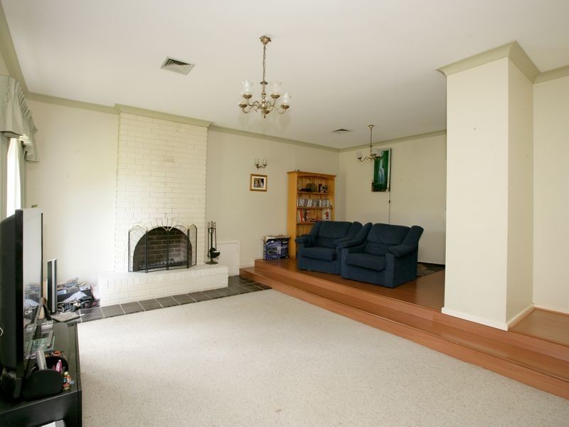 29 Walana Crescent, Kooringal NSW 2650