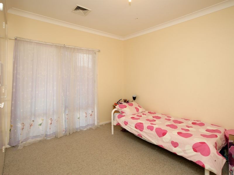 29 Walana Crescent, Kooringal NSW 2650