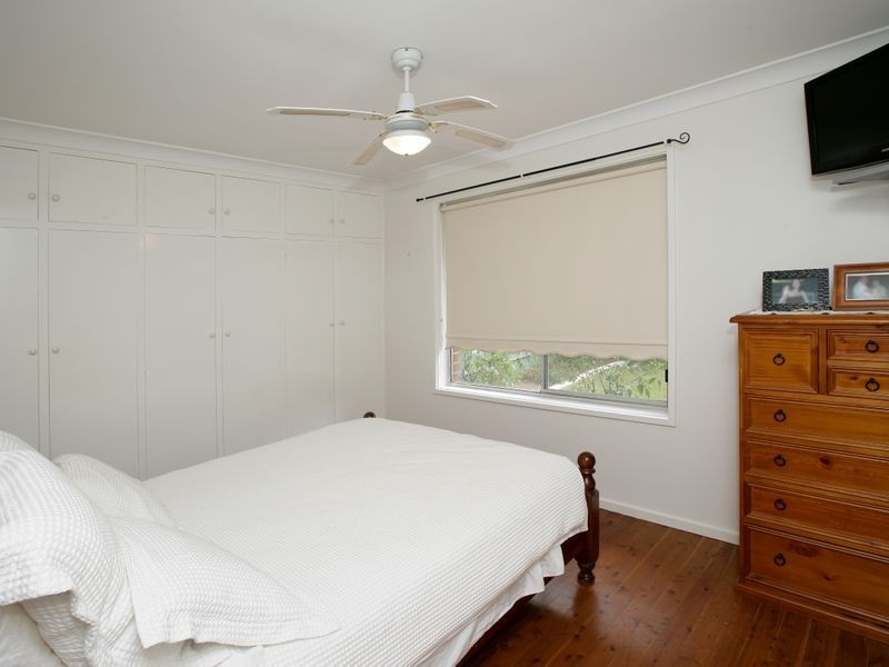 54 Mimosa Drive, Mount Austin NSW 2650