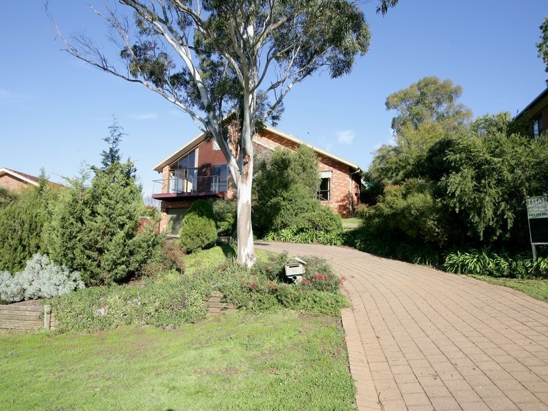 98 Stanley Street, Kooringal NSW 2650